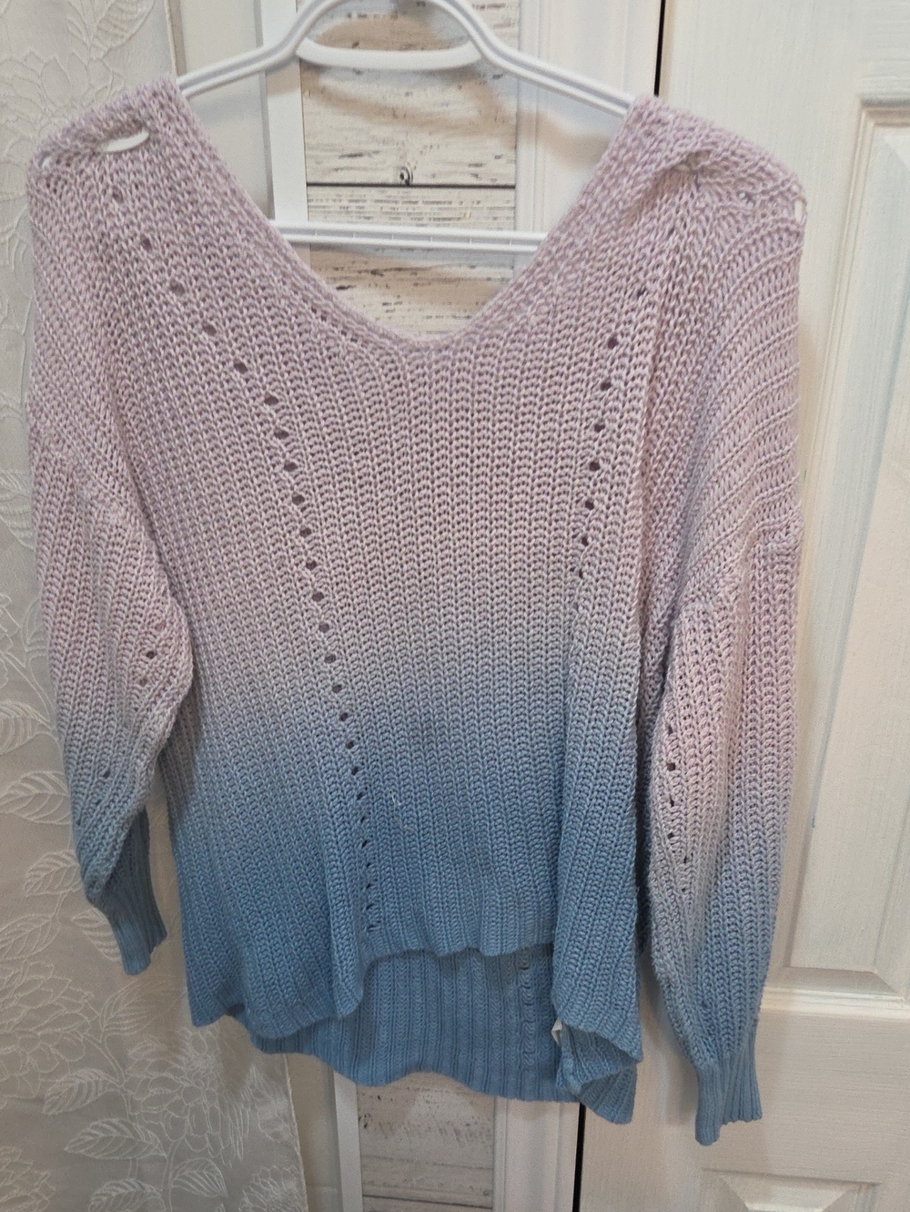 American Eagle Outfitters Lavender-to-Blue Ombre V‑Neck Sweater